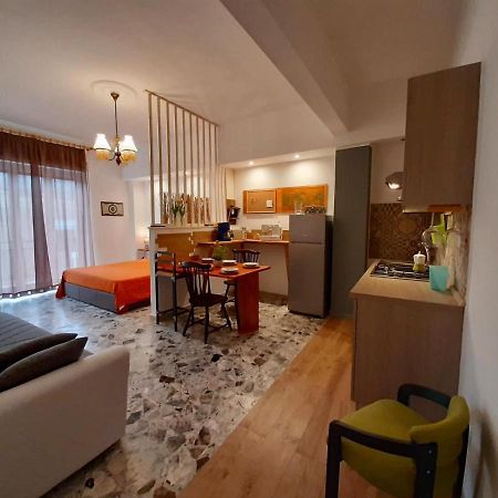 Case Vacanze Zada Siracusa Syracuse Bagian luar foto