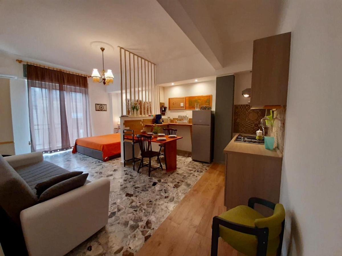 Case Vacanze Zada Siracusa Syracuse Bagian luar foto